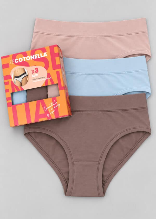 Комплект дамски памучни бикини Cotonella GD503 7P100