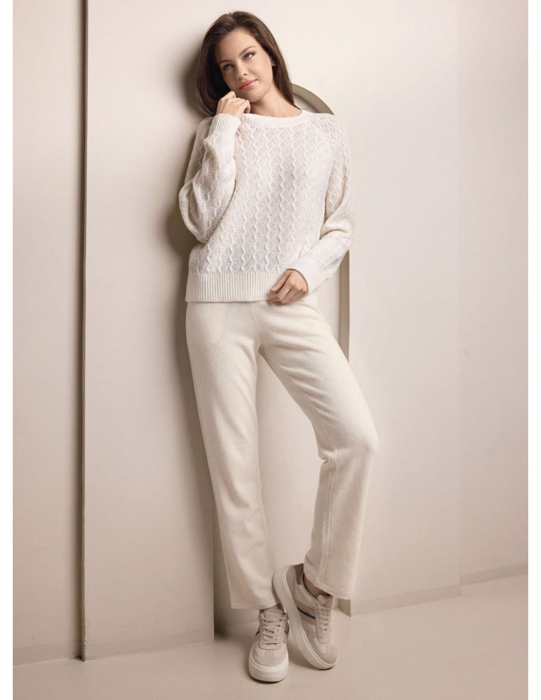 Дамски плетен комплект Lormar Tricot 4551 (1) Дамски плетен комплект Lormar Tricot 4551