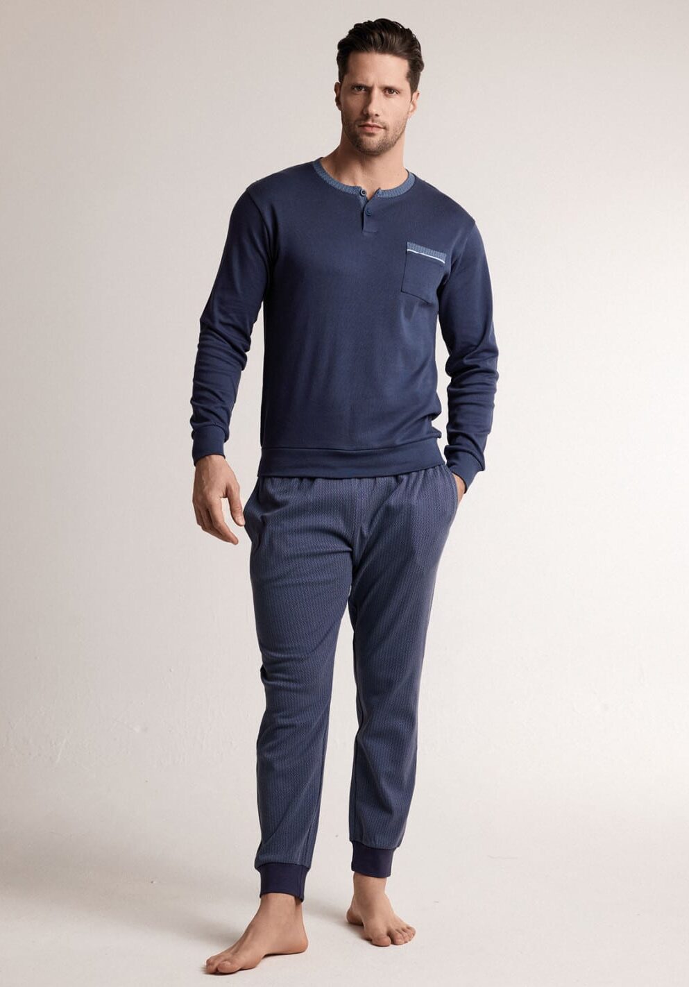 Мъжка пижама Infiore Uomo Monsieur 4694 Blu (1) Мъжка пижама Infiore Uomo Monsieur 4694 Blu